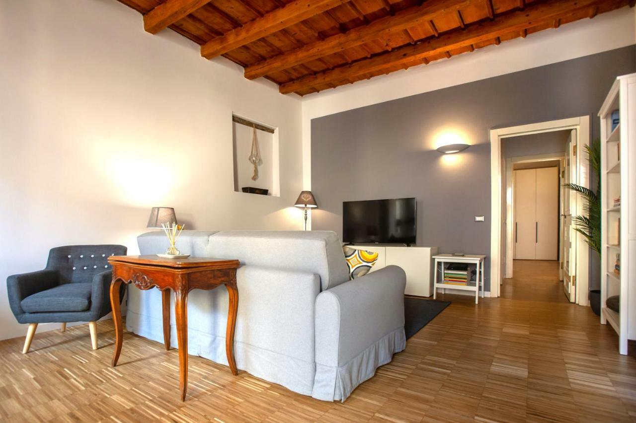 Vanessa Apartment Комо Екстериор снимка